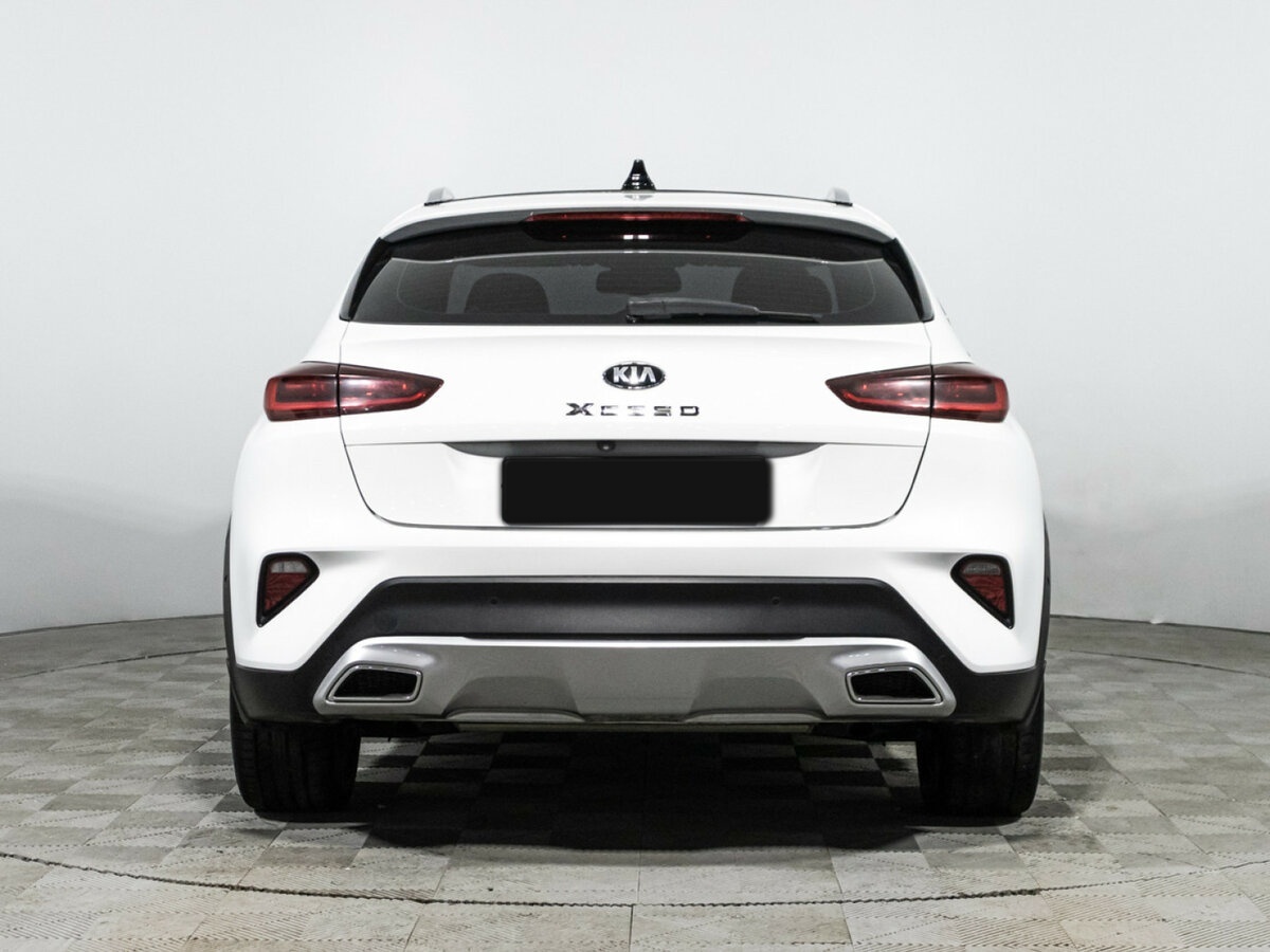 Kia XCeed с пробегом — 2020 год. Фото: #5