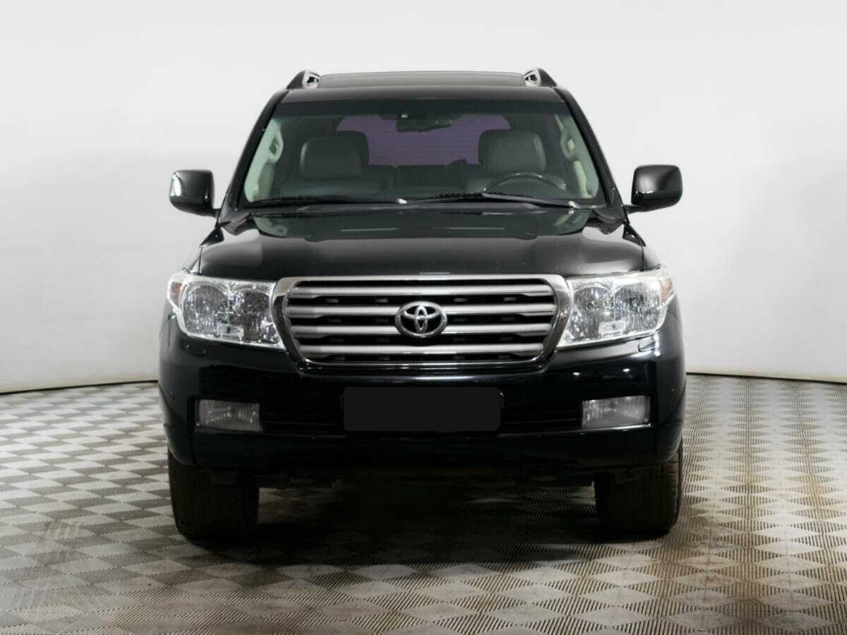Toyota Land Cruiser с пробегом — 2010 год. Фото: #1