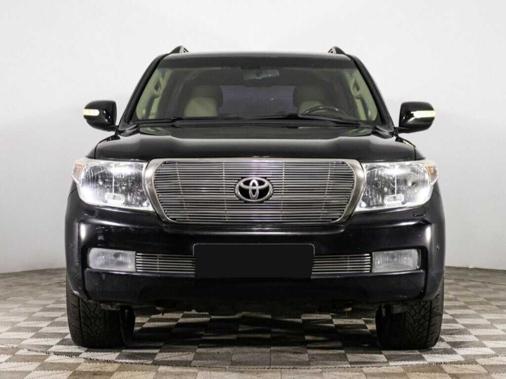 Toyota Land Cruiser с пробегом — 2010 год. Фото: #1