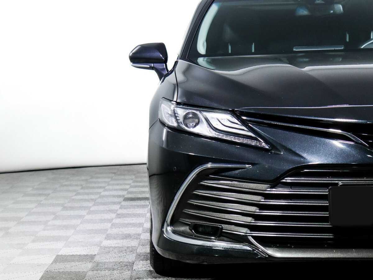Toyota Camry с пробегом — 2023 год. Фото: #17