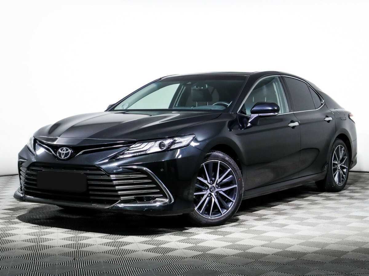 Toyota Camry с пробегом — 2023 год. Посмотреть фото