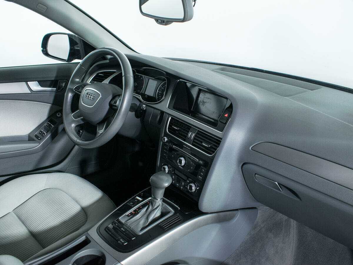 Audi A4 с пробегом — 2012 год. Фото: #8
