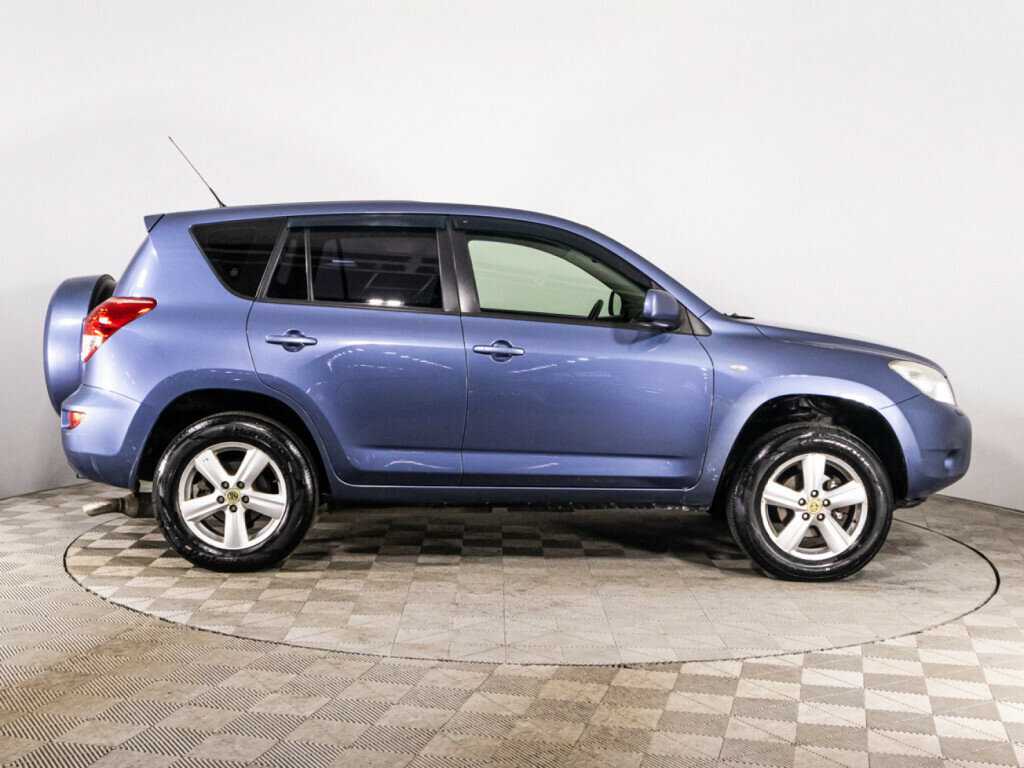 Toyota RAV4 с пробегом — 2007 год. Фото: #3