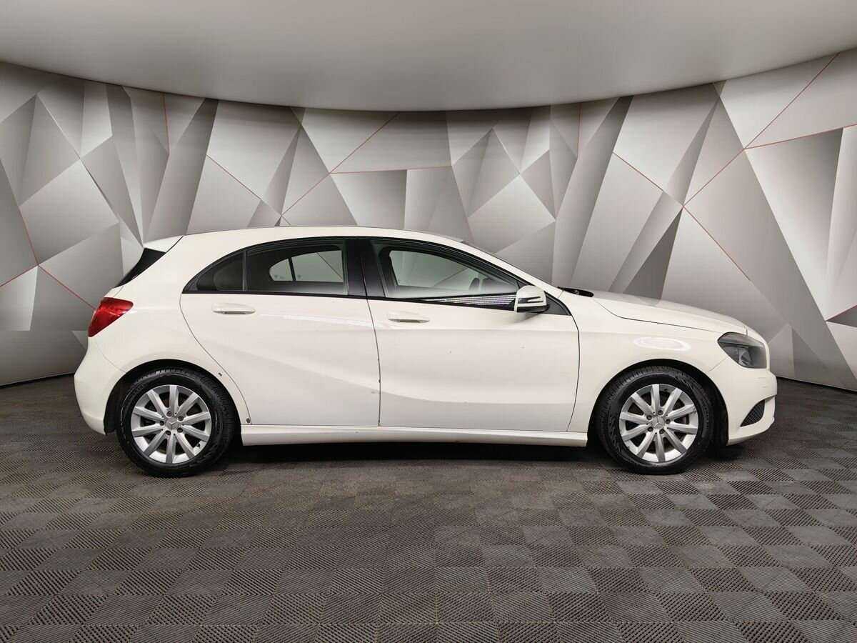 Mercedes-Benz A-Класс с пробегом — 2014 год. Фото: #5