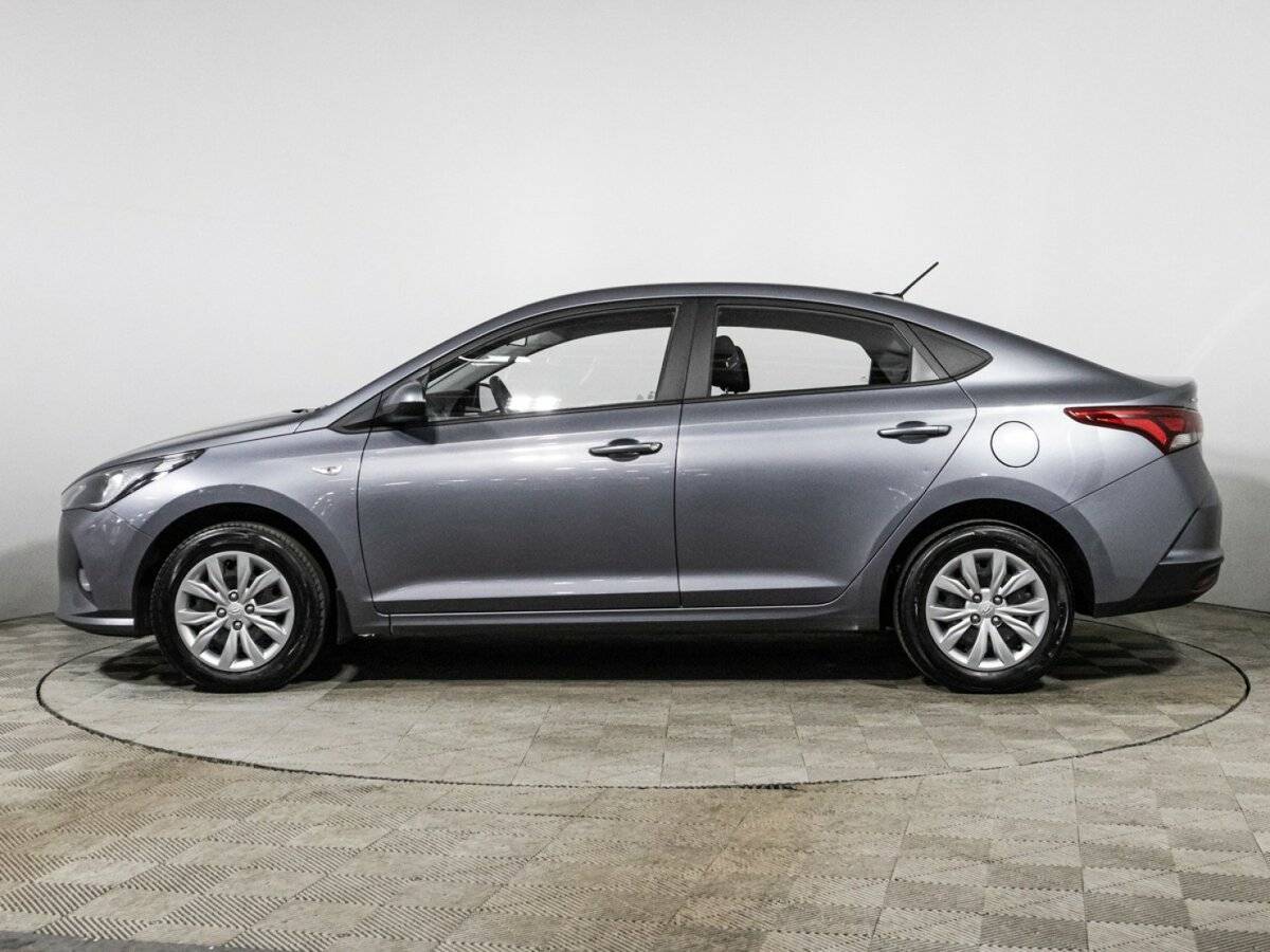 Hyundai Solaris с пробегом — 2021 год. Фото: #7