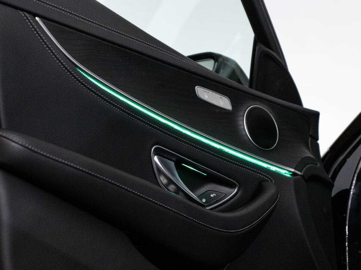 Mercedes-Benz E-Класс с пробегом — 2019 год. Фото: #27