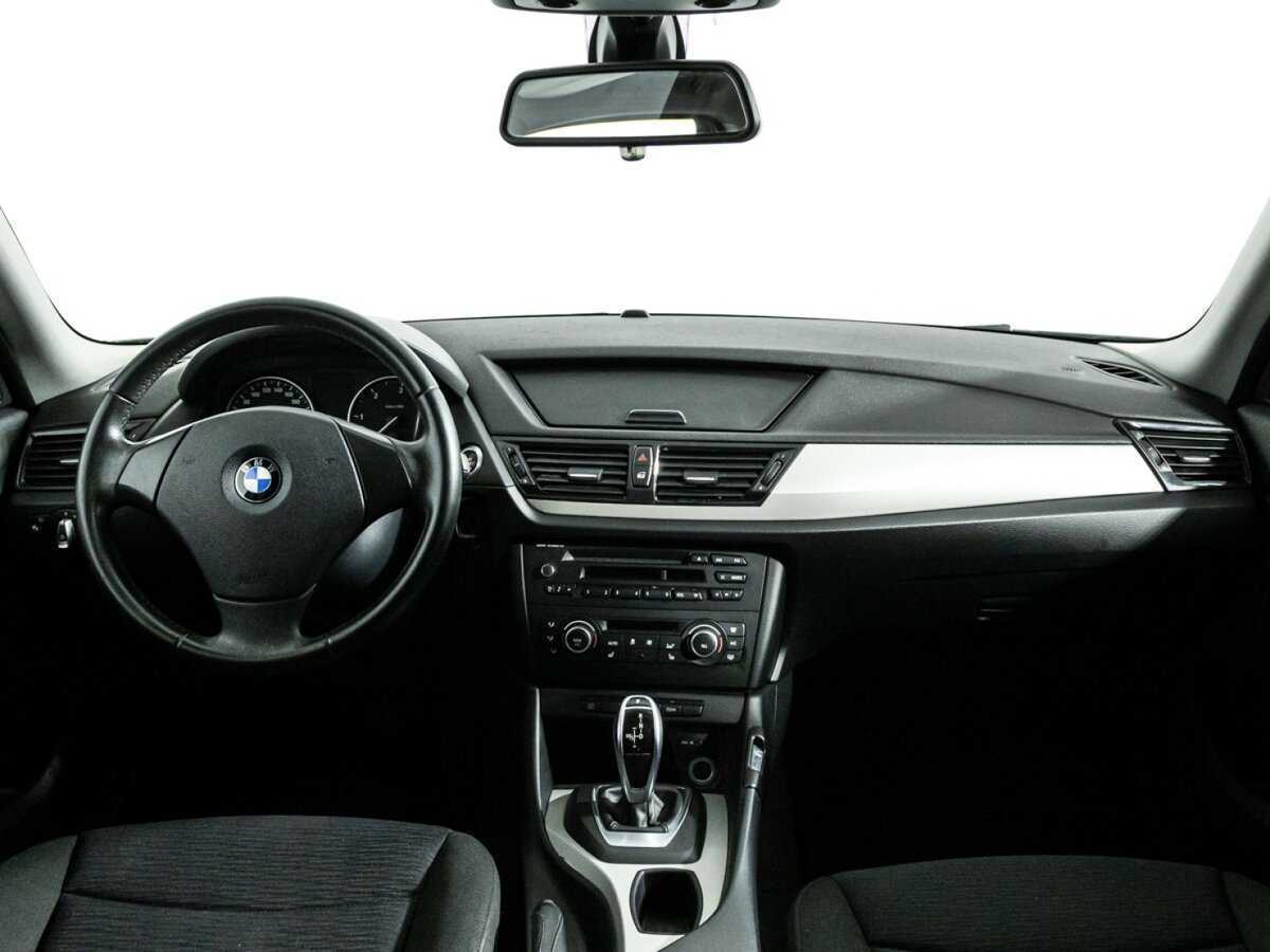 BMW X1 с пробегом — 2013 год. Фото: #12