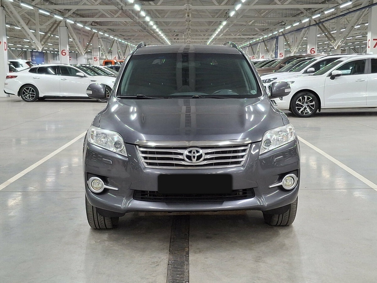 Toyota RAV4 с пробегом — 2011 год. Фото: #1