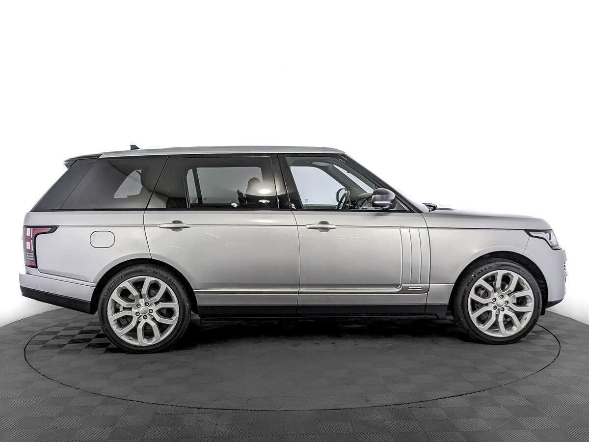 Land Rover Range Rover с пробегом — 2016 год. Фото: #3