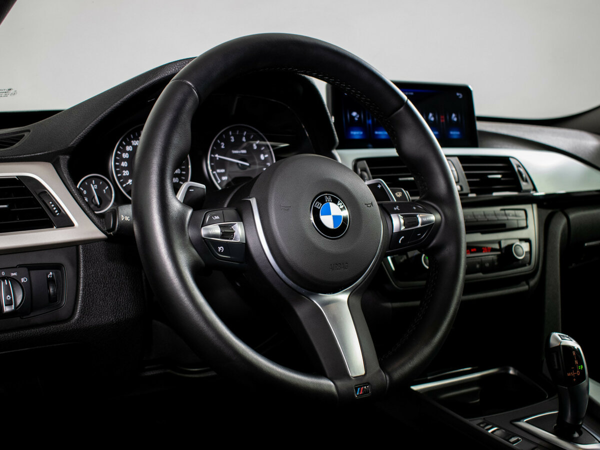 BMW 3 серии с пробегом — 2014 год. Фото: #13