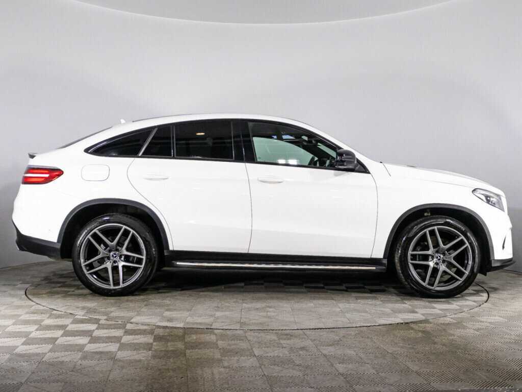 Mercedes-Benz GLE Coupe с пробегом — 2018 год. Фото: #3