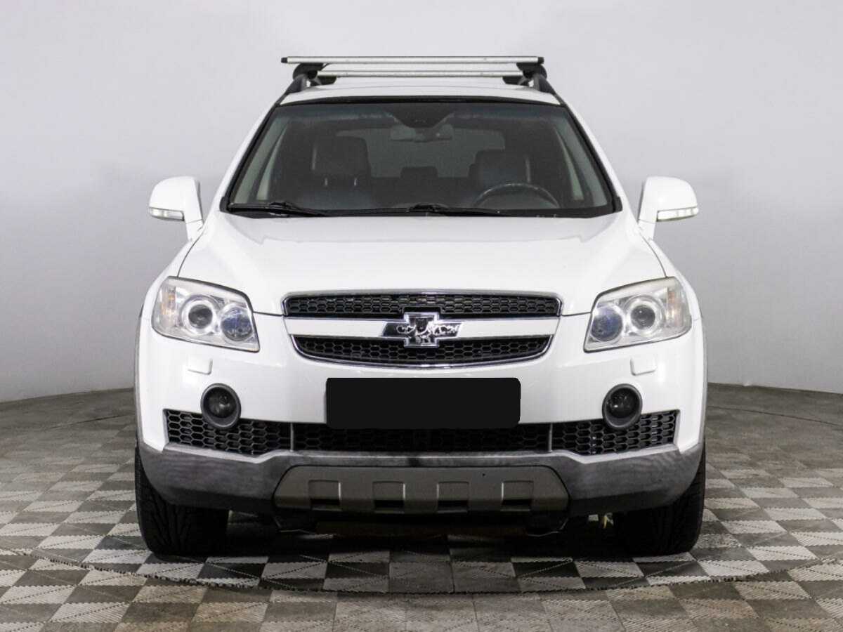 Chevrolet Captiva с пробегом — 2010 год. Фото: #1