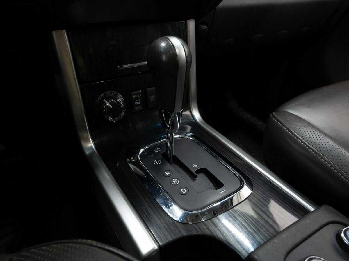 Nissan Pathfinder с пробегом — 2010 год. Фото: #25