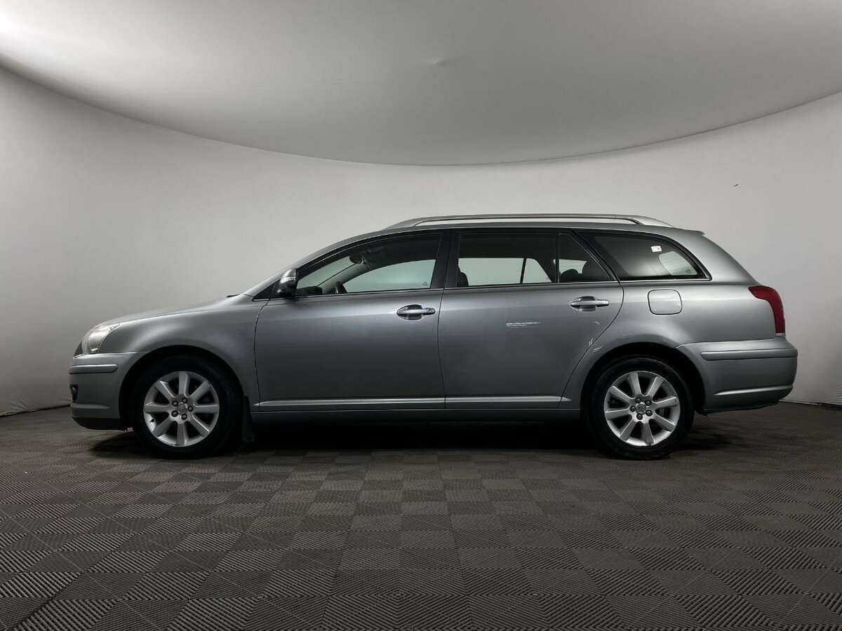 Toyota Avensis с пробегом — 2008 год. Фото: #4
