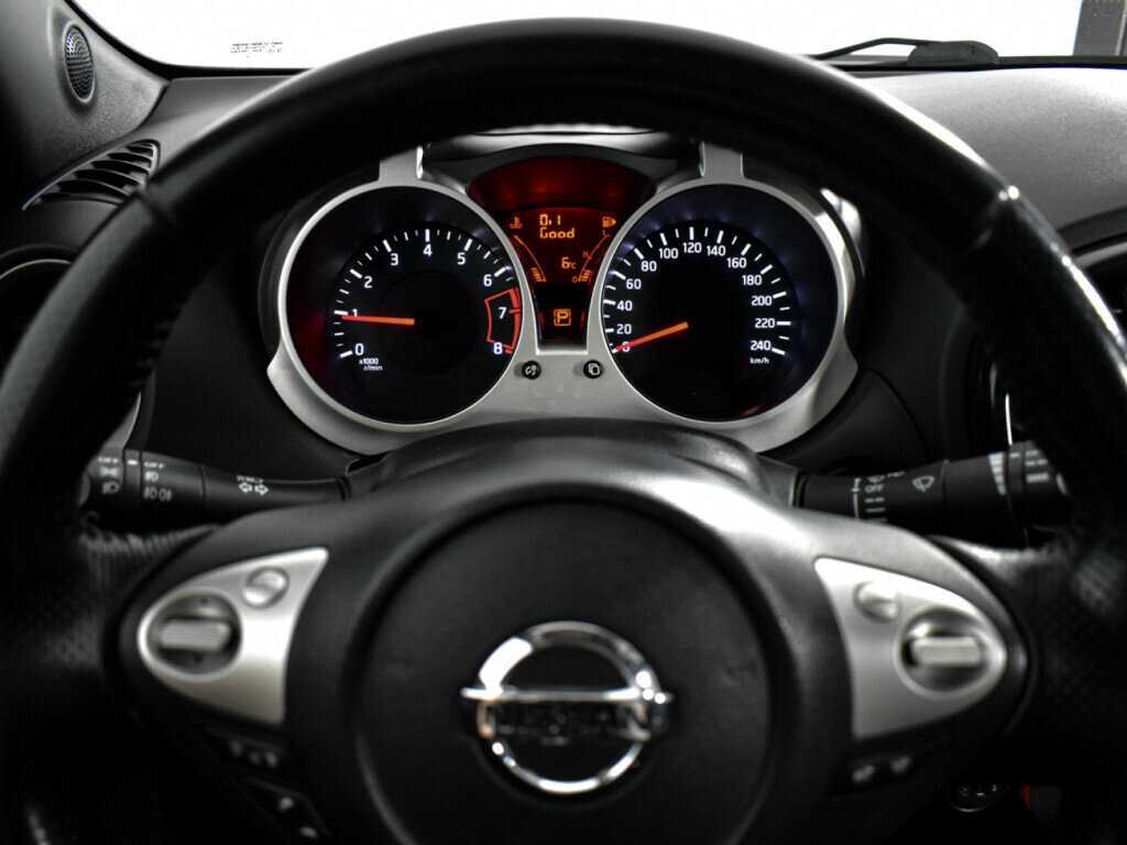 Nissan Juke с пробегом — 2011 год. Фото: #14