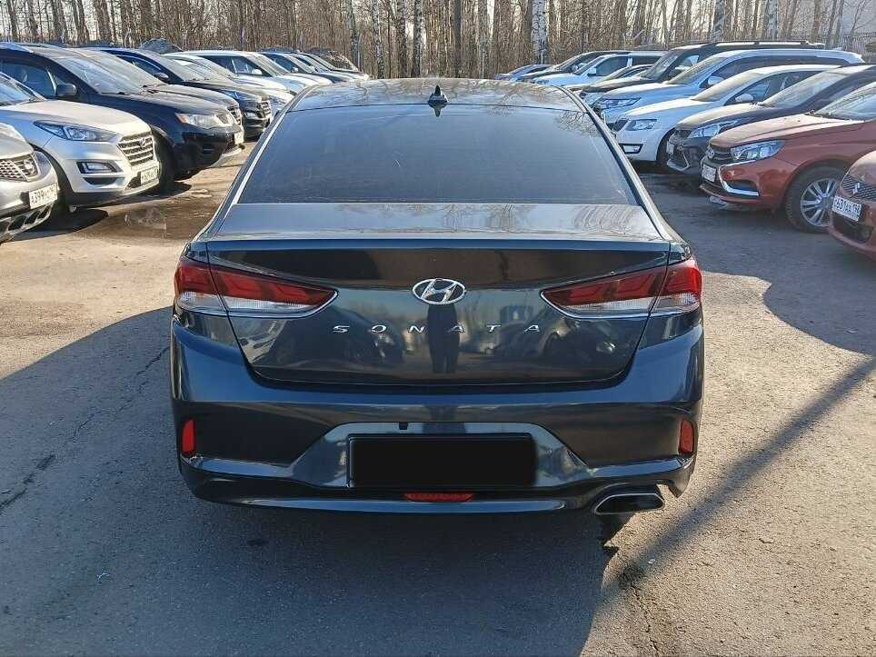 Hyundai Sonata с пробегом — 2018 год. Фото: #4