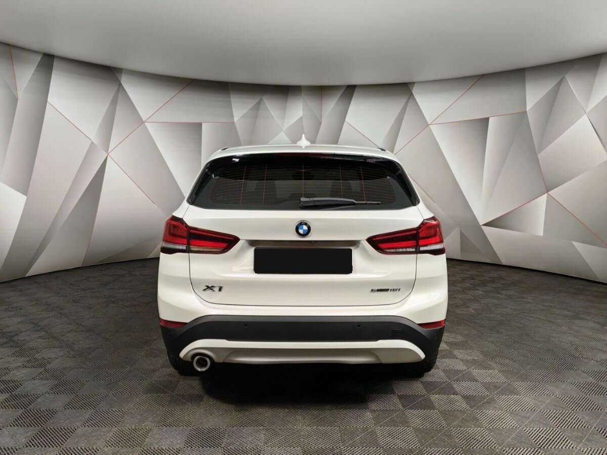 BMW X1 с пробегом — 2020 год. Фото: #7