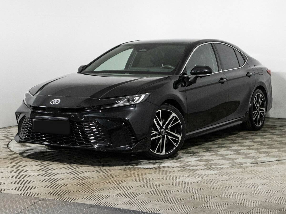 Toyota Camry с пробегом — 2024 год. Фото: #0