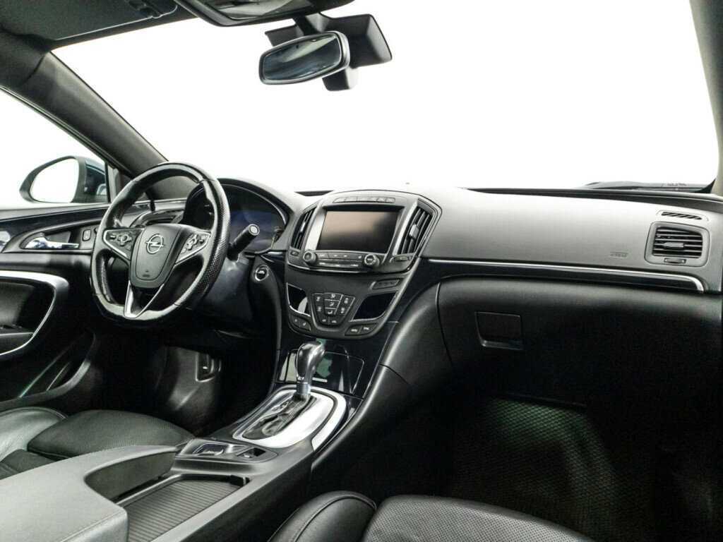 Opel Insignia с пробегом — 2014 год. Фото: #8