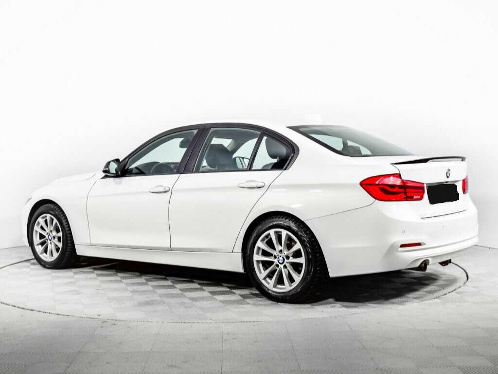 BMW 3 серии с пробегом — 2015 год. Фото: #6