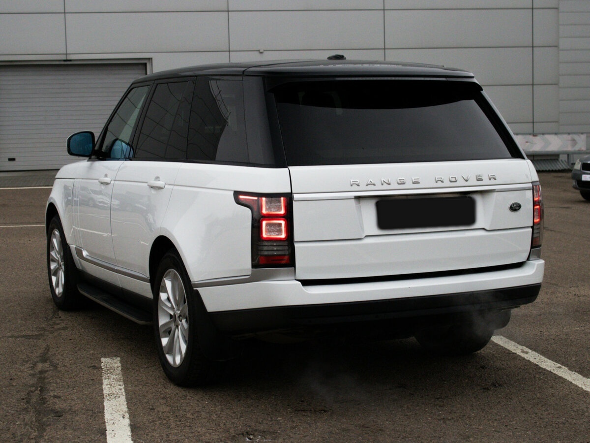 Land Rover Range Rover с пробегом — 2014 год. Фото: #6