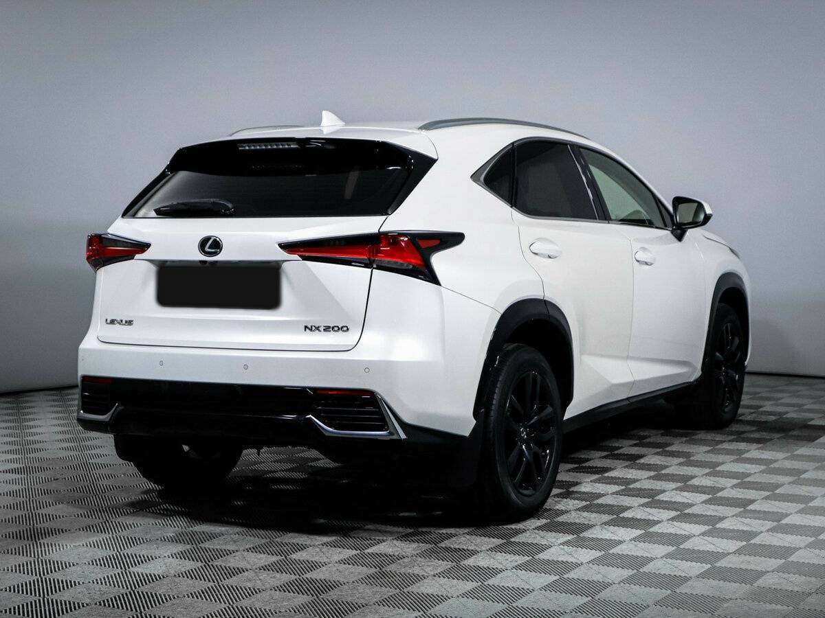 Lexus NX с пробегом — 2017 год. Фото: #3