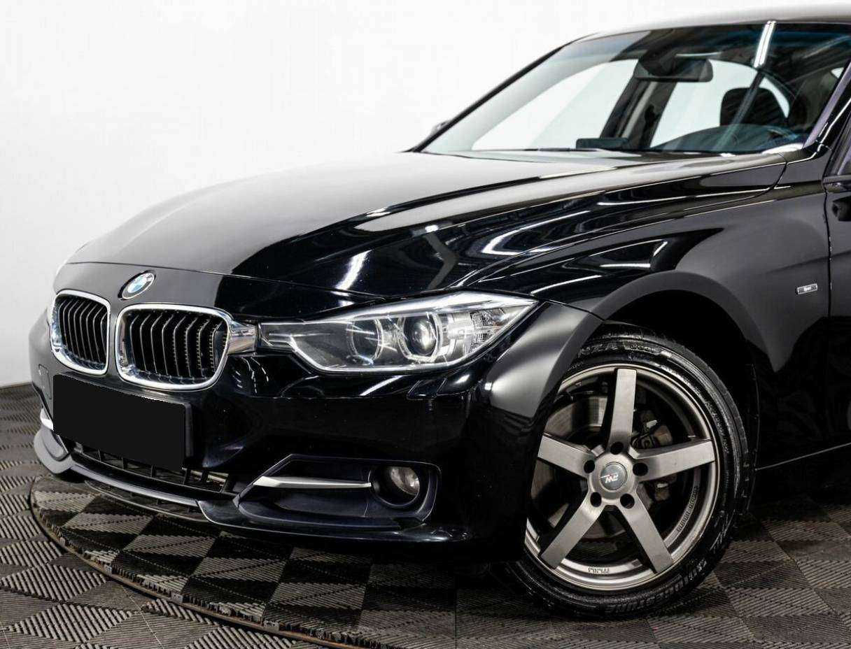 BMW 3 серии с пробегом — 2013 год. Фото: #14
