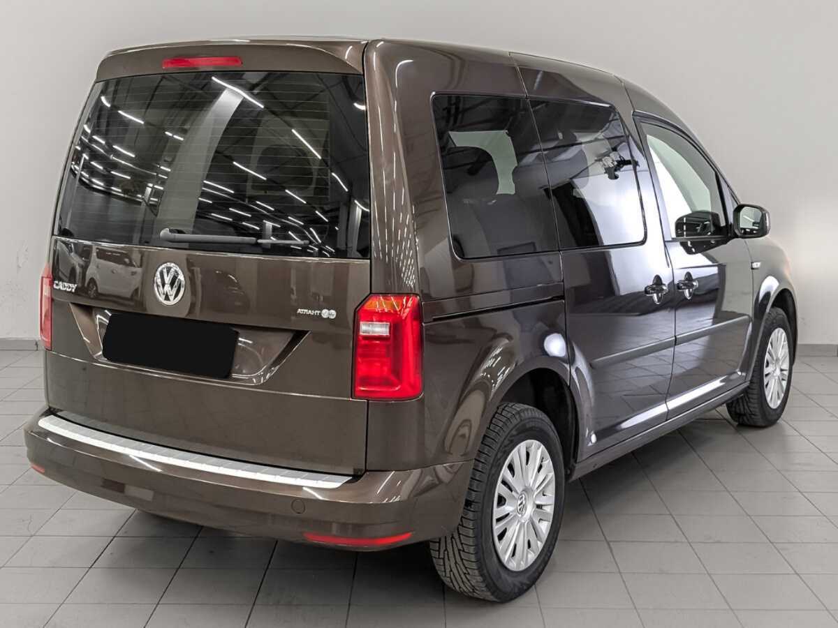 Volkswagen Caddy с пробегом — 2018 год. Фото: #4