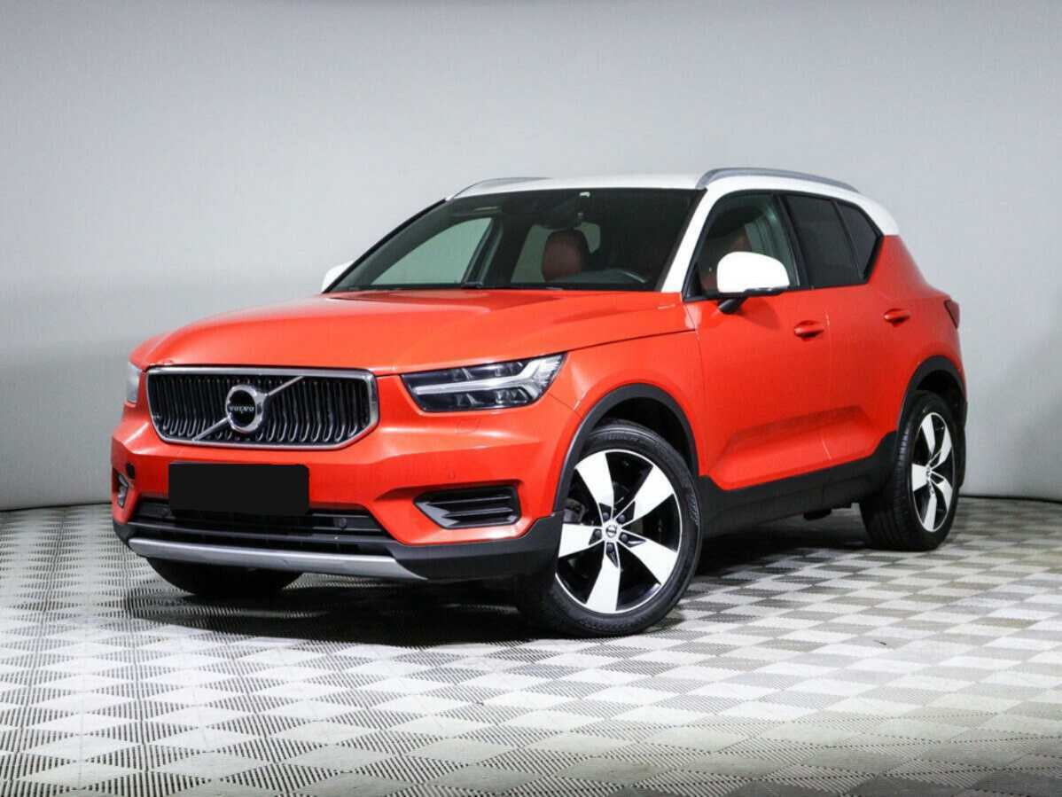 Volvo XC40 с пробегом — 2021 год. Посмотреть фото