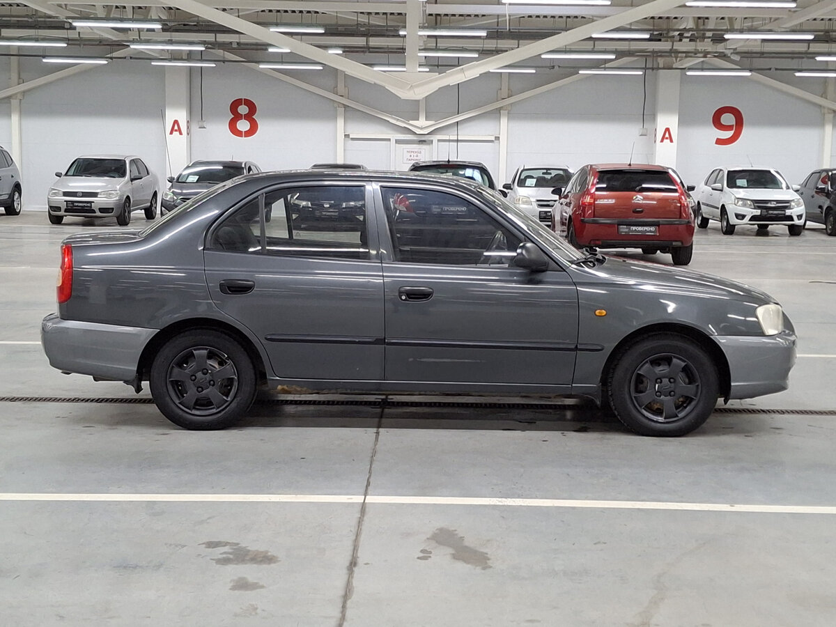 Hyundai Accent с пробегом — 2008 год. Фото: #3