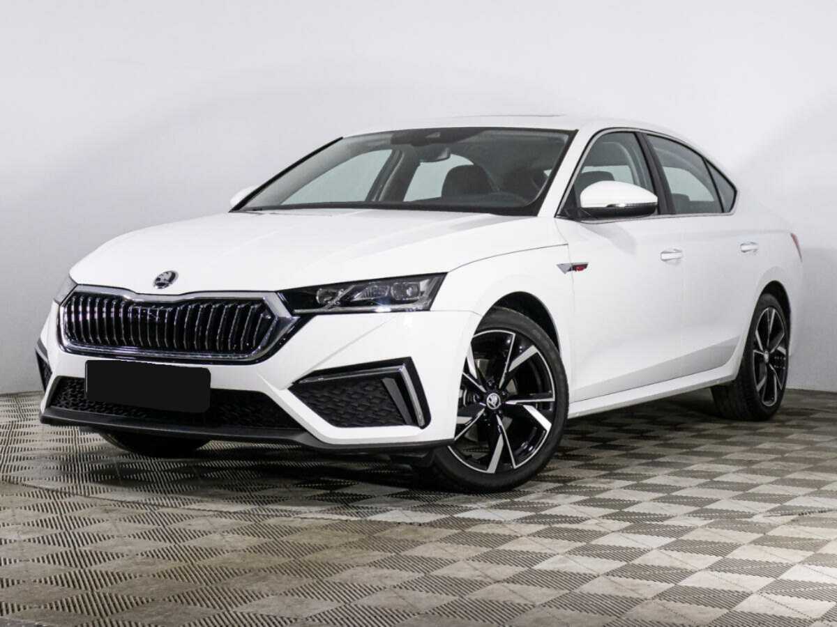 Skoda Octavia с пробегом — 2023 год. Посмотреть фото