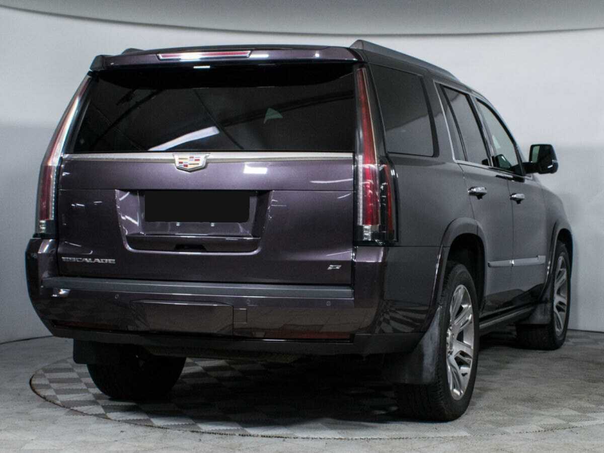Cadillac Escalade с пробегом — 2015 год. Фото: #4