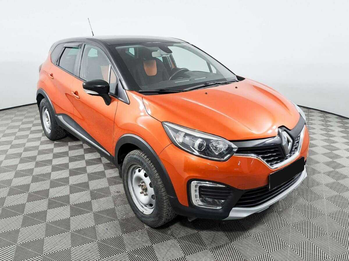 Renault Kaptur с пробегом — 2016 год. Фото: #10