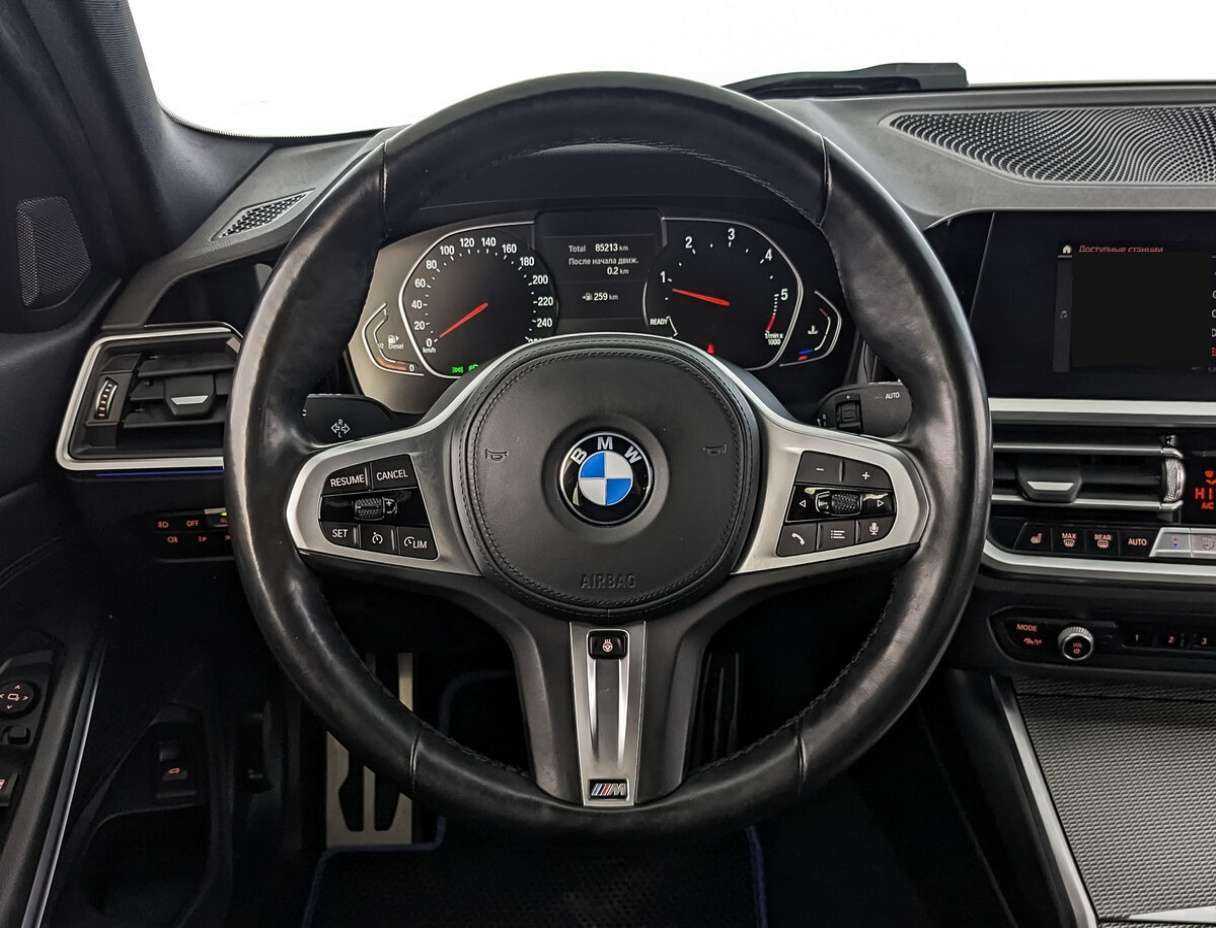 BMW 3 серии с пробегом — 2021 год. Фото: #17