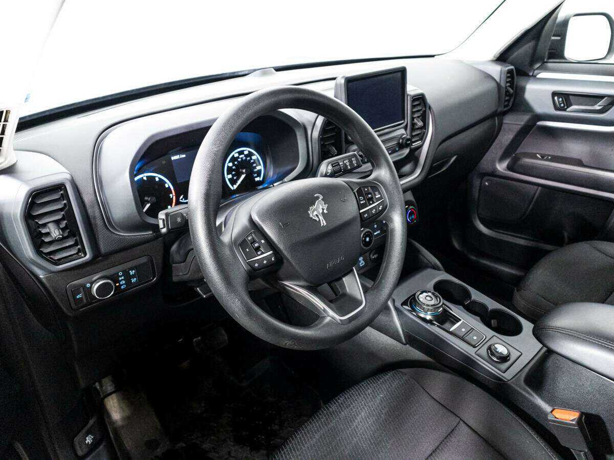 Ford Bronco Sport с пробегом — 2021 год. Фото: #10