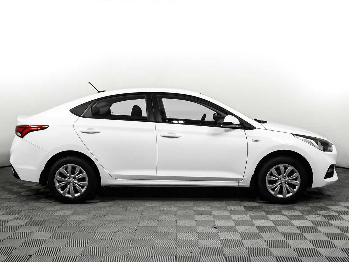 Hyundai Solaris с пробегом — 2018 год. Фото: #3