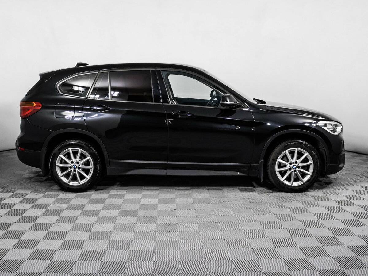 BMW X1 с пробегом — 2017 год. Фото: #3