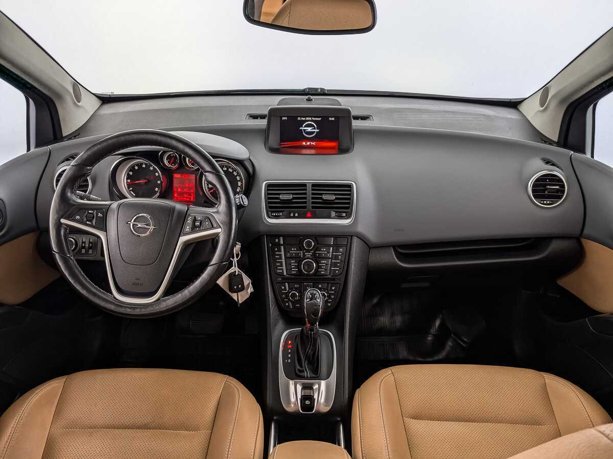 Opel Meriva с пробегом — 2015 год. Фото: #11
