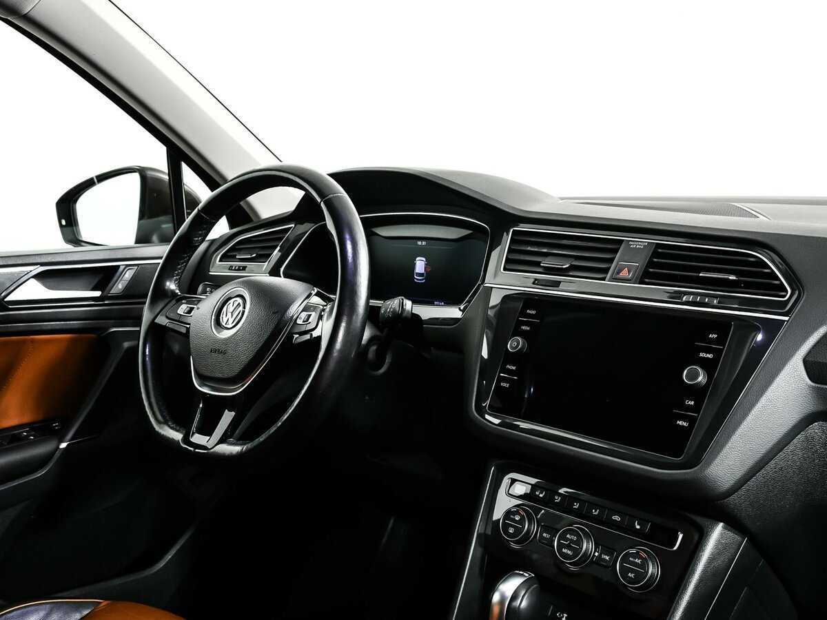 Volkswagen Tiguan с пробегом — 2017 год. Фото: #8
