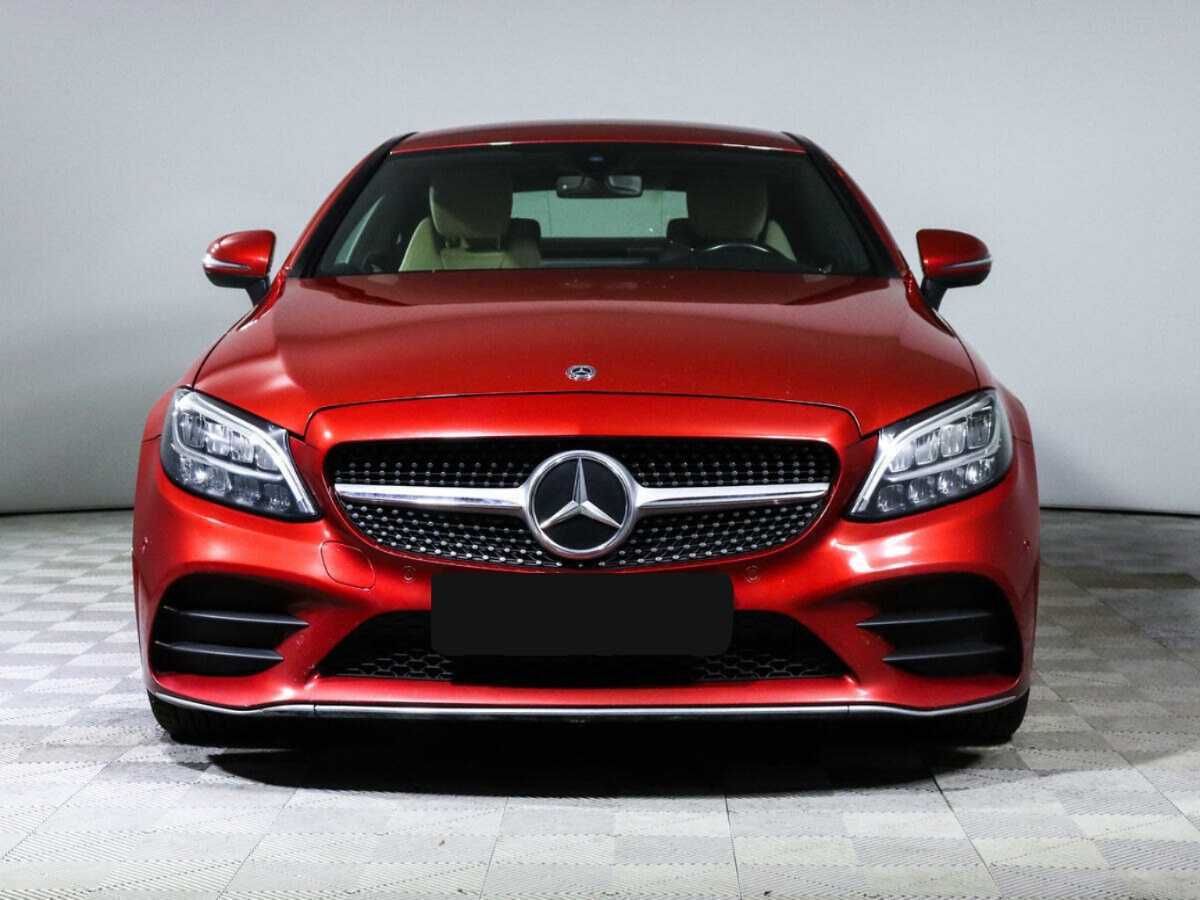 Mercedes-Benz C-Класс с пробегом — 2019 год. Фото: #1