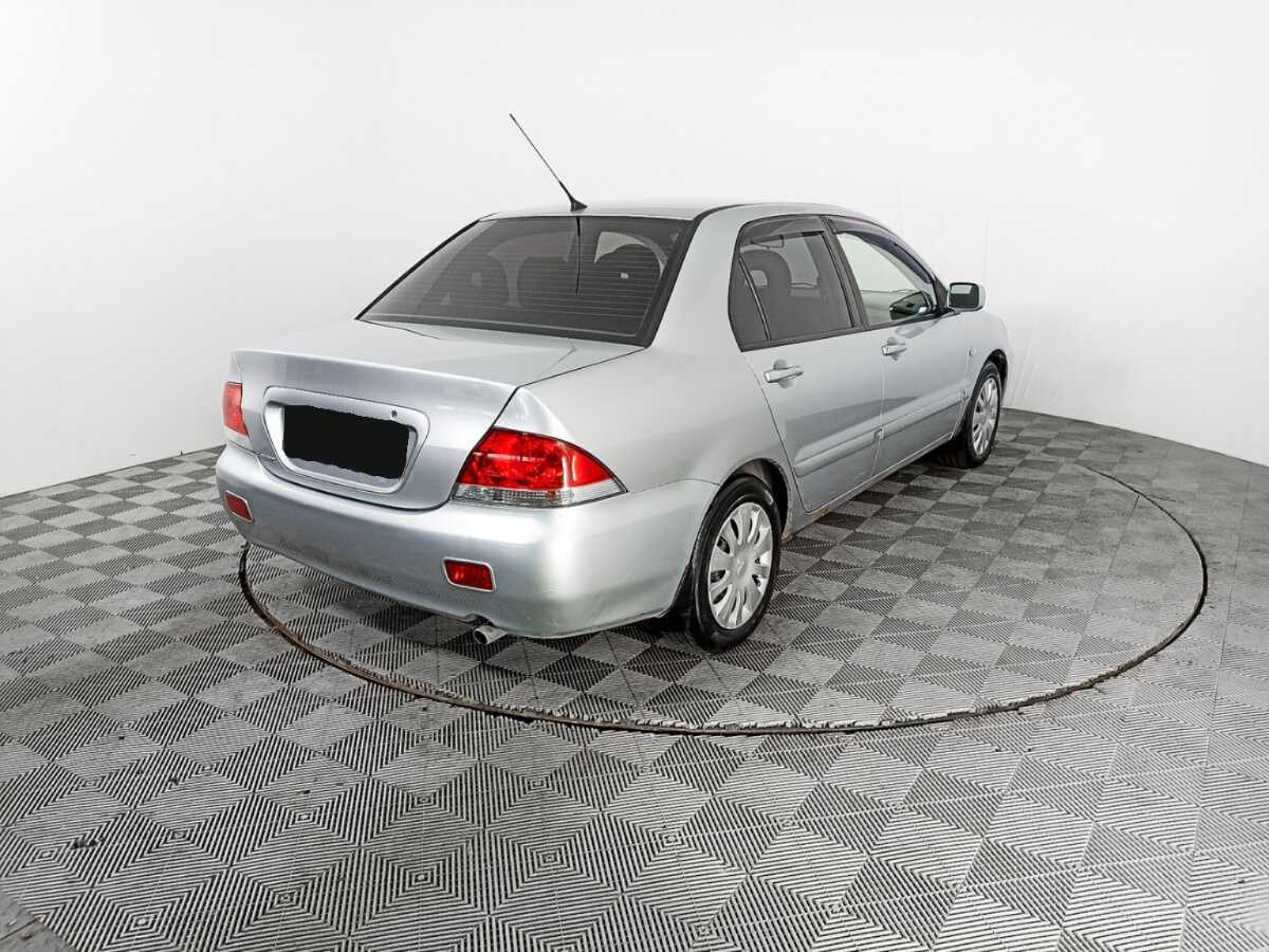 Mitsubishi Lancer с пробегом — 2007 год. Фото: #4