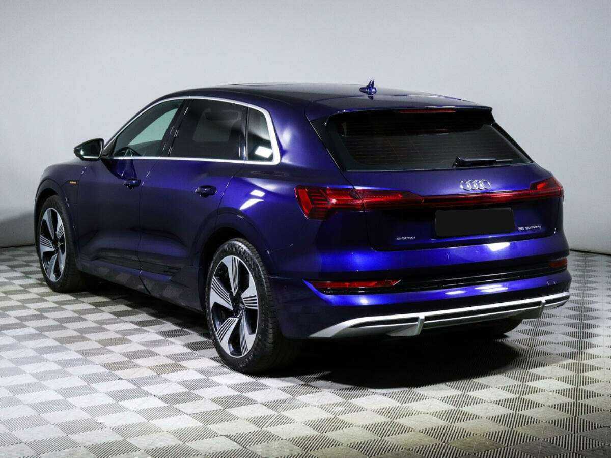 Audi e-tron с пробегом — 2020 год. Фото: #5
