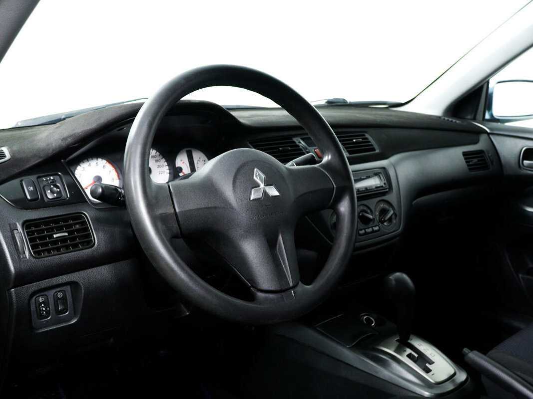 Mitsubishi Lancer с пробегом — 2007 год. Фото: #12
