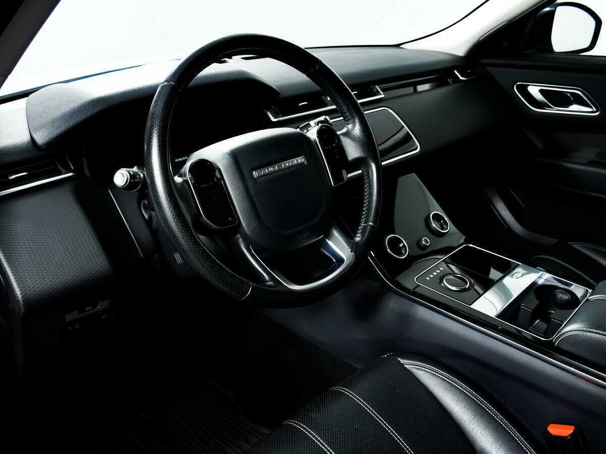 Land Rover Range Rover Velar с пробегом — 2018 год. Фото: #12