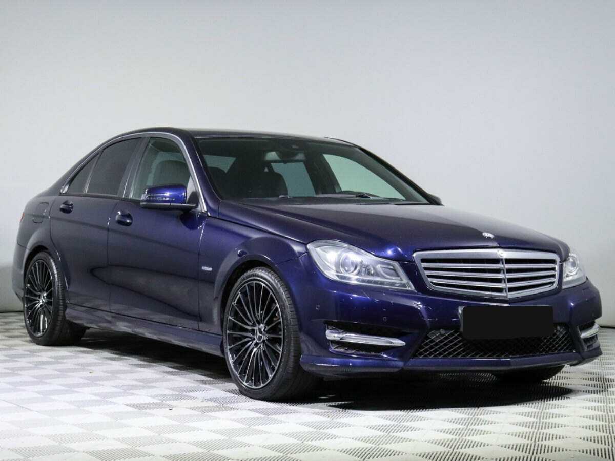 Mercedes-Benz C-Класс с пробегом — 2012 год. Фото: #2