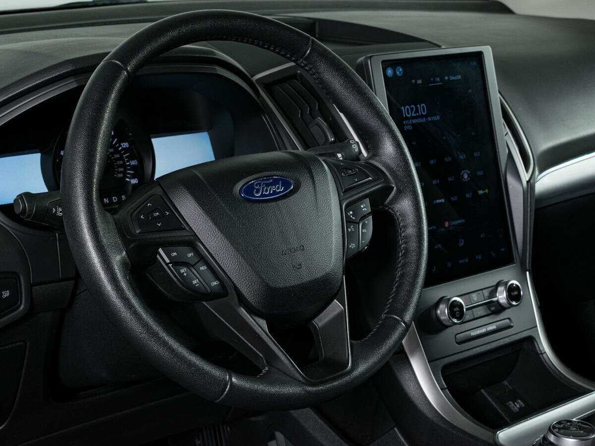 Ford Edge с пробегом — 2022 год. Фото: #14