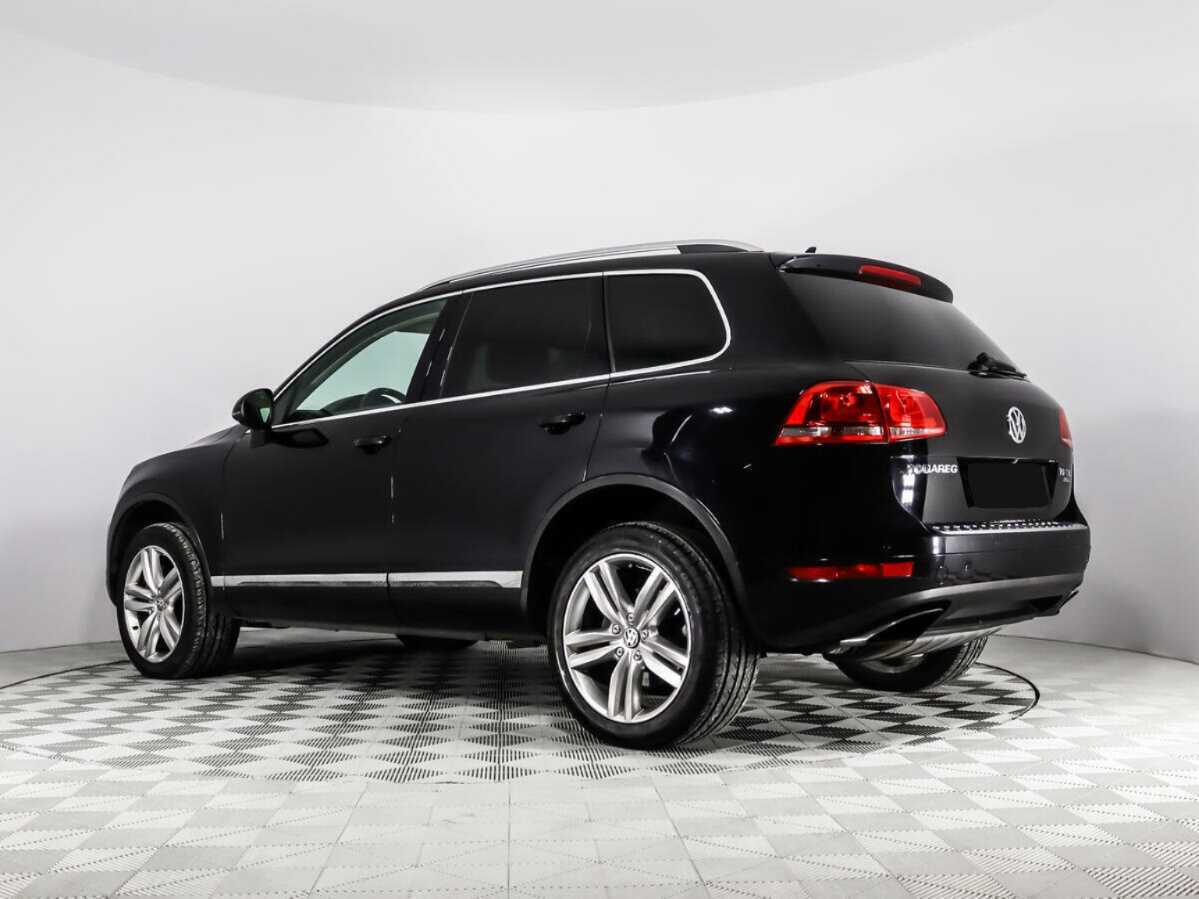 Volkswagen Touareg с пробегом — 2010 год. Фото: #6