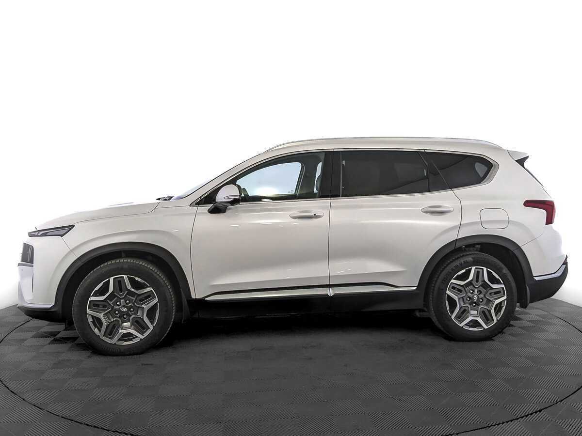 Hyundai Santa Fe с пробегом — 2022 год. Фото: #7