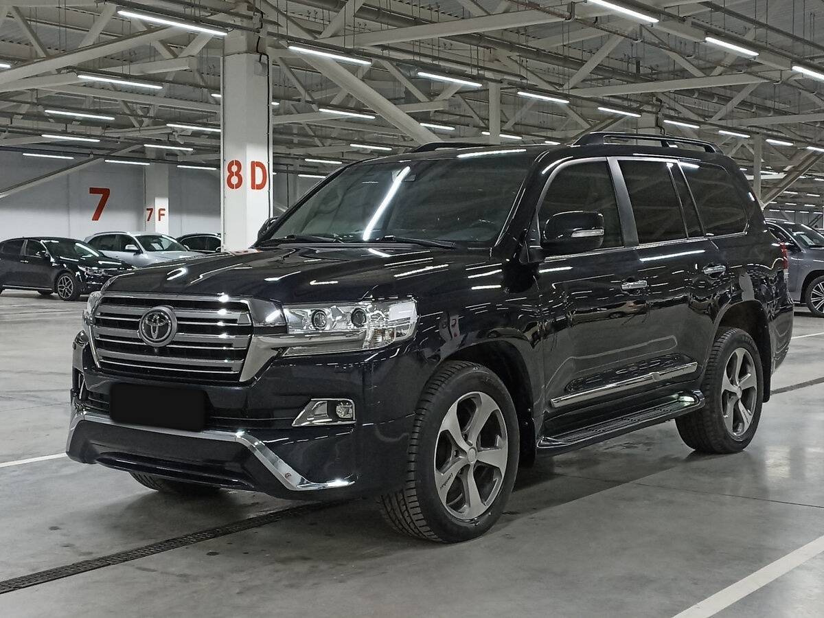 Toyota Land Cruiser с пробегом — 2015 год. Фото: #0