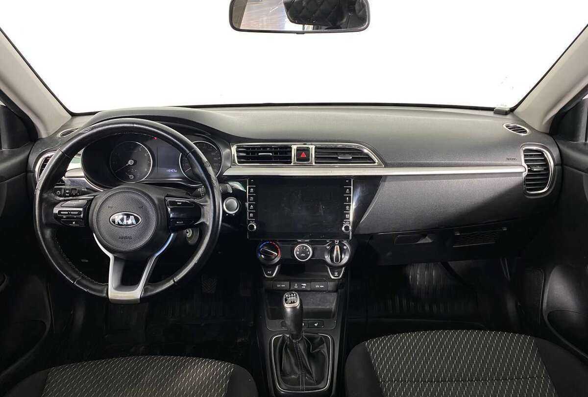 Kia Rio с пробегом — 2019 год. Фото: #10